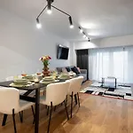 Superb Unirii Square View Large 1br Flat - 610a *