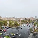 Apartment Superb Unirii Square View Large 1br Flat - 610a Bukarest