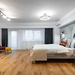 Superb Unirii Square View Large 1br Flat - 610a