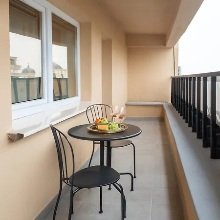 Apartment Superb Unirii Square View Large 1br Flat - 610a