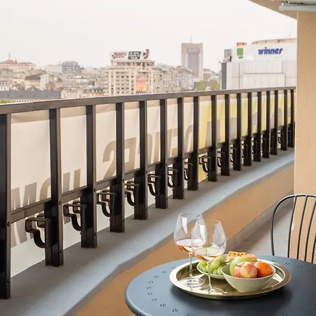 Superb Unirii Square View Large 1br Flat - 610a Bucharest