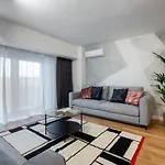 Superb Unirii Square View Large 1br Flat - 610a Apartman