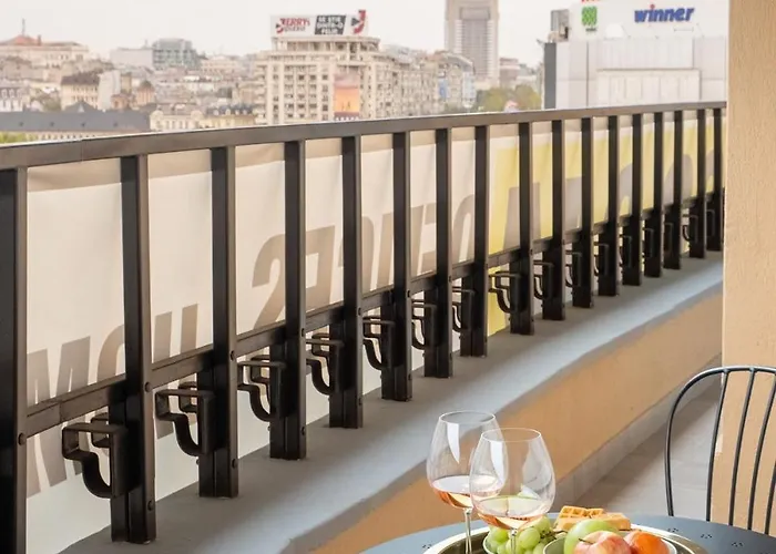 Superb Unirii Square View Large 1br Flat - 610a Bucharest